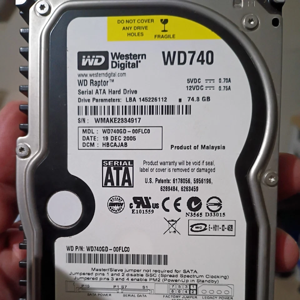Western Digital RAPTOR Hard Drive 74.8GB 10K RPM SATA 3.5'' WD360GD -  - Image 1 of 4
