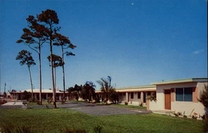 Miami,FL McKinley Motel Florida Postcard - Picture 1 of 2