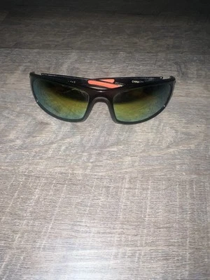 Gafas de sol deportivas Choppers marco envolvente negro/rojo lente espejada amarilla UV400 Foto 1 de 4