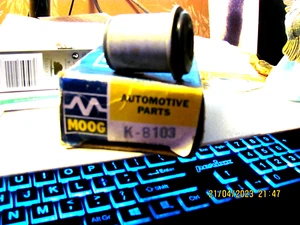 Idler Arm Bushing moog-k8103  NEW OLD STOCK - Bild 1 von 1