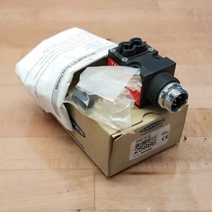 Sensor fotoeléctrico Banner SMA915FQD, fibra óptica de vidrio, 90-130 VCA, relé SPDT - Imagen 1 de 10