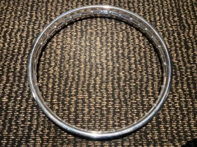 OEM Kawasaki F7 F3 19” Takasago aro de roda dianteira de aço cromado street enduro vintage - Imagem 1 de 4