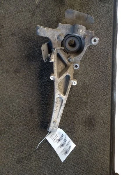 Husillo/nudillo delantero pasajero tracción trasera ABS Opt J56 05-11 Cadillac STS 18064147 Foto 1 de 4