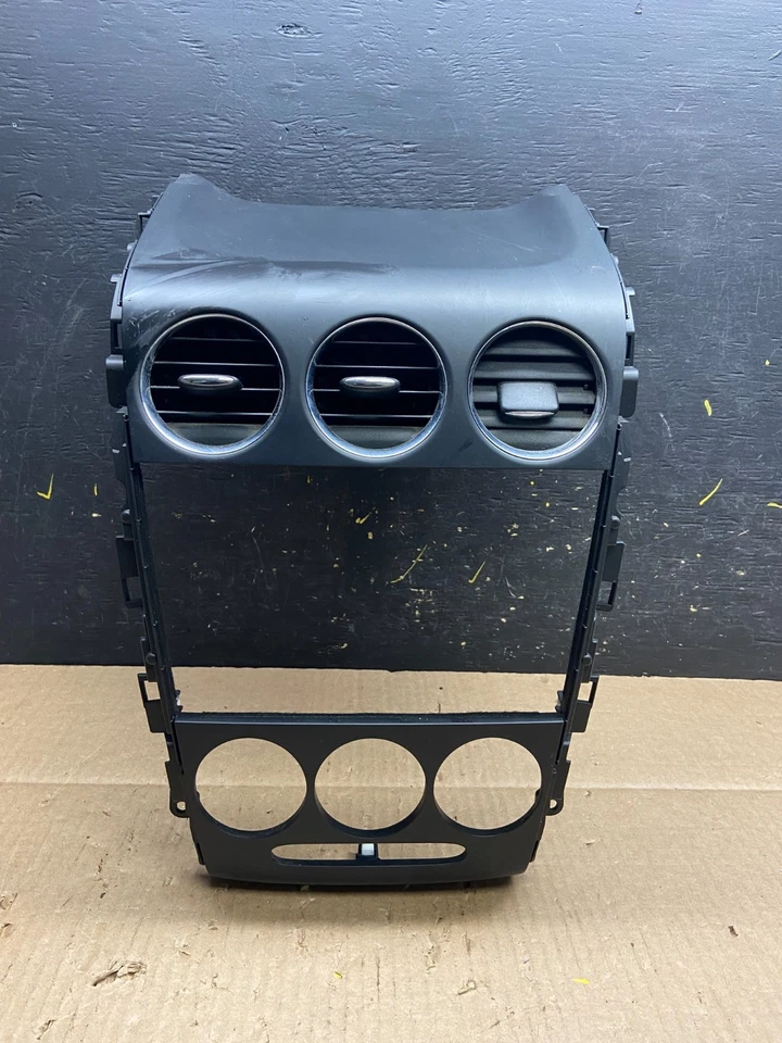 2010 2011 2012 Mazda CX-7 Center Dash Radio Bezel Trim OEM v1393 DG - Image 1 of 4