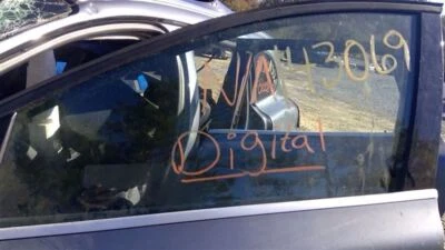 Repelente al agua de vidrio para puerta delantera del conductor XC60 se adapta a 09-13 VOLVO 60 SERIES 357436 Foto 1 de 4