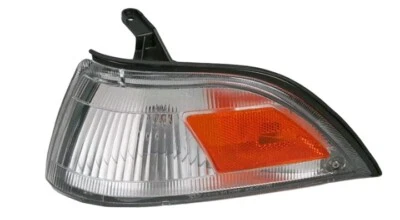 For 1988-1992 Toyota Corolla Sedan/Wagon Corner Light Driver Side - Image 1 of 2