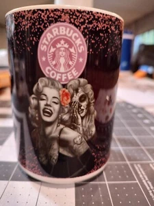 Tazze Marilyn Monroe Starbucks - Foto 1 di 3