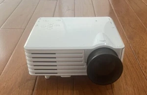 ViviBright GP75, Easy Micro Projector, Home theater, HDMI, VGA , LED Beamer - Picture 1 of 5