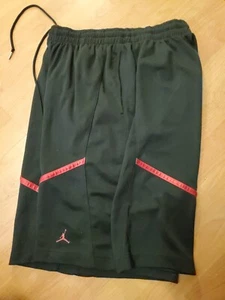 JORDAN Youth Boys basketball Long shorts black red size XL - Picture 1 of 6