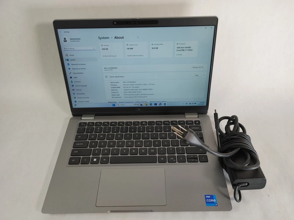 Dell Latitude 5330 Core i7-1265U 1.80 GHZ 16 GB Di 256 GB Nvme Windows 11 - Immagine 1 di 4