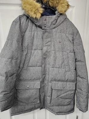 Tommy Hilfiger Chaqueta Para Hombre 2XL Gris Con Capucha Imitación Piel Parka Puffer Acolchada Invierno Foto 1 de 4