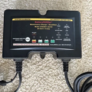 Cargador de mantenimiento BatteryMINDer 244CEC2 AA-S2 24v AVIATION Concorde - Imagen 1 de 4