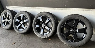 4x Winter Räder Audi 81A071497AAX1 Q2 A4 Q3 Passat 215 55 R17 Bridgestone NEU - Bild 1 von 4