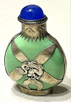 Botella de tabaco de perfume vintage antigua china de vidrio montada en metal con marca antigua Foto 1 de 4