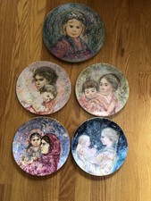 Royal Doulton Edna Hibel Collectors International Set Of 5 Plates Mother Child