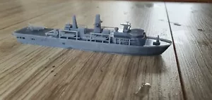 Modellino linea di galleggiamento HMS Albion 1:1250 - Foto 1 di 11