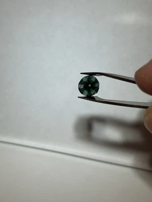 1.09ct Colombian Trapiche Emerald Gemstone • Natural Faceted 7.3mm RARE - Image 1 of 4