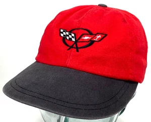 Cappello Corvette Vintage - Cinturino Pelle - Rosso, Nero Logo Berretto - Radici Articoli Sportivi - Foto 1 di 7