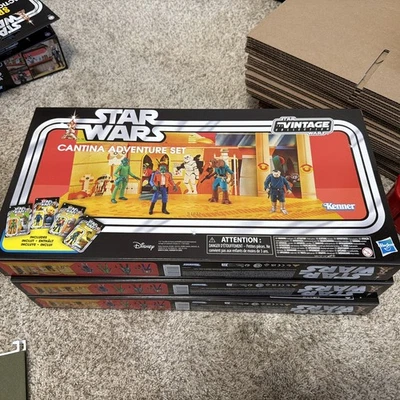 Juego de 4 paquetes exclusivos Cantina Adventure 2025 Star Wars The Vintage Collection Foto 1 de 2