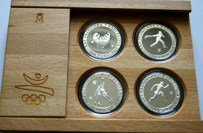 1992 Barcelona Spain Olympics 2000 Pesetas 4-Coin Silver Proof Set - Image 1 of 4