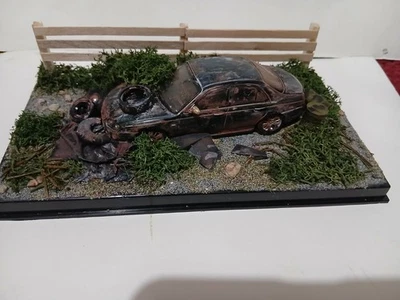 ROVER 75 BARN FIND DIORAMA 1:43 USADO Foto 1 de 4