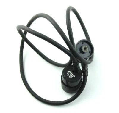 Cable de sincronización de flash Nikon SC-14 TTL Foto 1 de 3