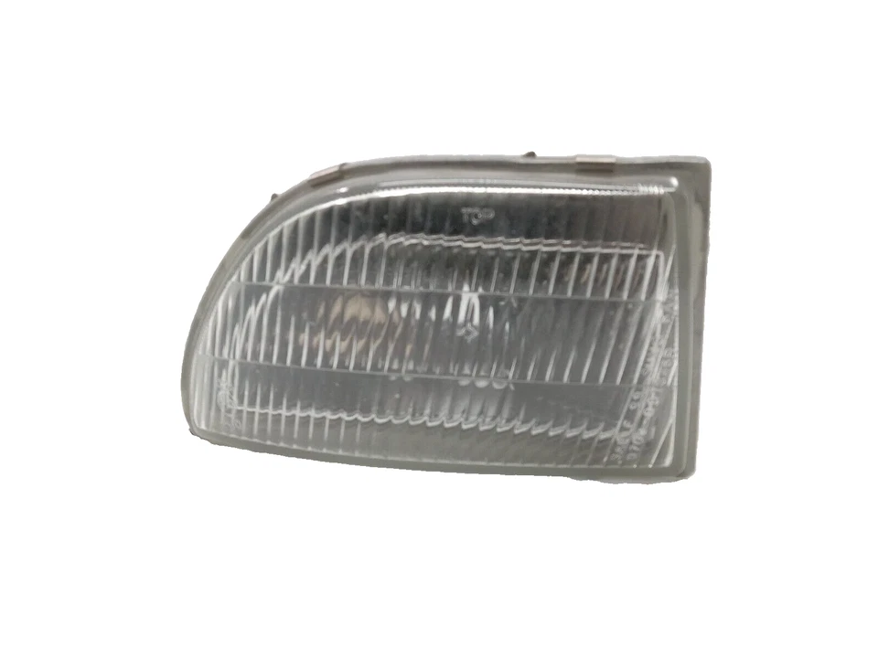 DAEWOO NUBIRA 2000 PARACHOQUES DELANTERO DERECHO MONTADO LUZ ANTINIEBLA OEM, 116-59356R Foto 1 de 4