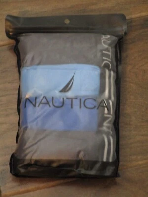 PACK DE 4 BOXERS CLÁSICOS DE PUNTO SUELTO DE ALGODÓN NAUTICA EN AZUL SÓLIDO TALLA PEQUEÑA Foto 1 de 2