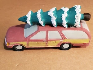 PET GIFT! Holiday Latex Station Wagon W/Christmas Tree 7.5" Dog Toy Chew Squeaky - Picture 1 of 4