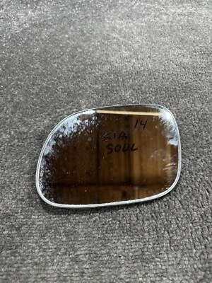 2014-2019 Kia Soul Left Driver Door Mirror Glass OEM - Image 1 of 4