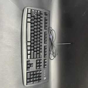 Logitech Deluxe 250 kabelgebundene PS/2-Tastatur M/N: Y-SAF76 schwarz - Bild 1 von 10