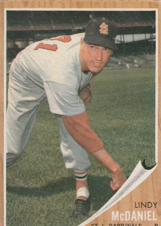 Tarjeta de béisbol Lindy McDANIEL #522 (SEMI HI#) 1962 TOPPS GRADO MEDIO**** Foto 1 de 1