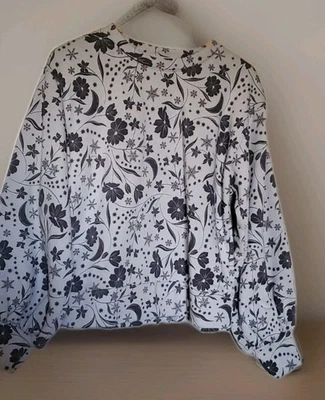 Loft small gray floral sweatshirt  EUC - Image 1 of 4