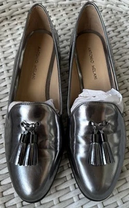 Antonio Melani Women's Silver Leather Cleve Tassel Loafers Flats Size 10 - Picture 1 of 9