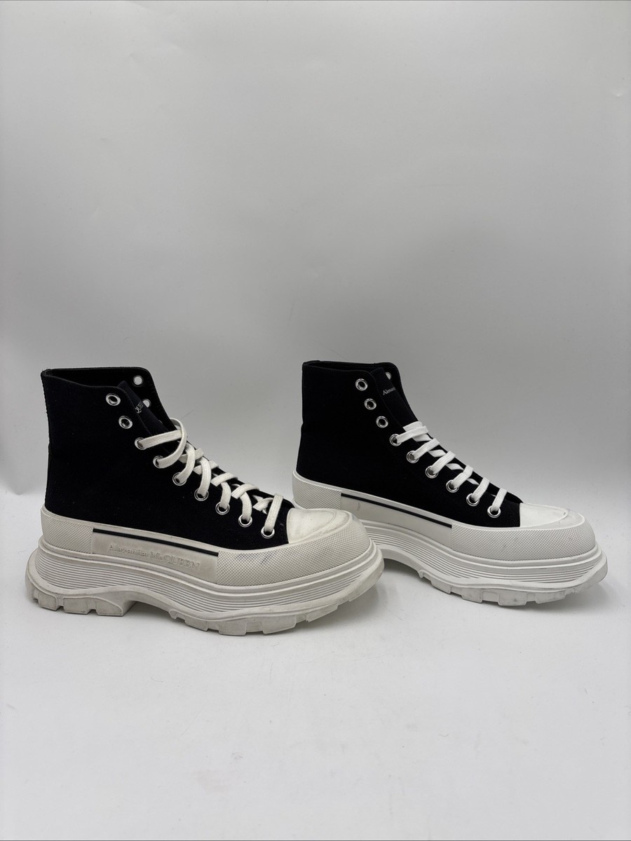 Alexander McQueen Black Low (1-1.9 in) Heel Height Boots for