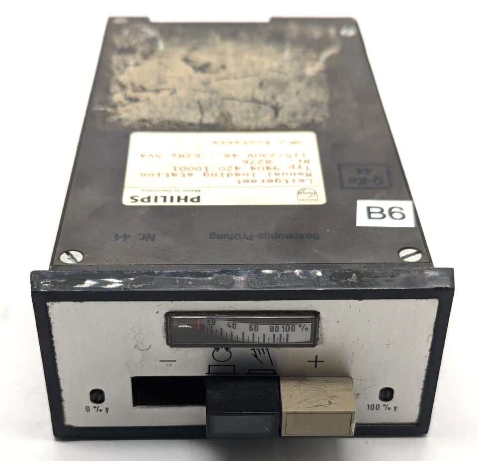 UNIDAD DE CONTROL PHILIPS 9404 420 10001/115/230v 48/62Hz 5VA Foto 1 de 4