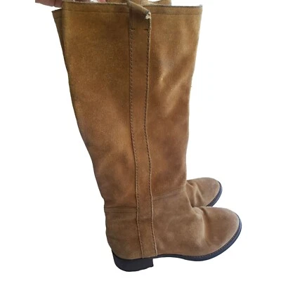Woman's True Religion Suede Leather Round Toe Knee High Boots Size 8 Vintage Tan - Image 1 of 4