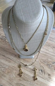 Vintage Goldette Triple Strand Necklace Intaglio Cameo With Screwback Earrings - Picture 1 of 12