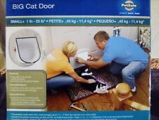 Petsafe ® Big Cat Door Size Small Up To 25-lb. Cat