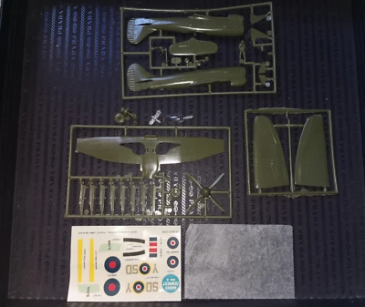 Revell   Hawker Tempest Revell | No. H-620-49 | 1:72  b - Immagine 1 di 4