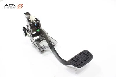 Lexus LS460 LS600H 2013-2017 pedal de parada de freno y soporte OEM Foto 1 de 4