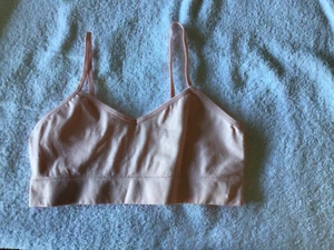 2 EACH GIRLS SEAMLESS BRA SZ X-LARGE COLOR PEACH NEW AGES 8-12 - Picture 1 of 1