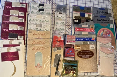 HUGE LOT 35 Pairs Vintage 80’s Pantyhose Mixed Colors Sizes Styles Brands L’eggs - Изображение 1 из 4