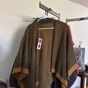 Melifluos Wickel Spanien Schal Poncho Ruana Cape Strickjacke Herbst Viskose - Bild 1 von 3