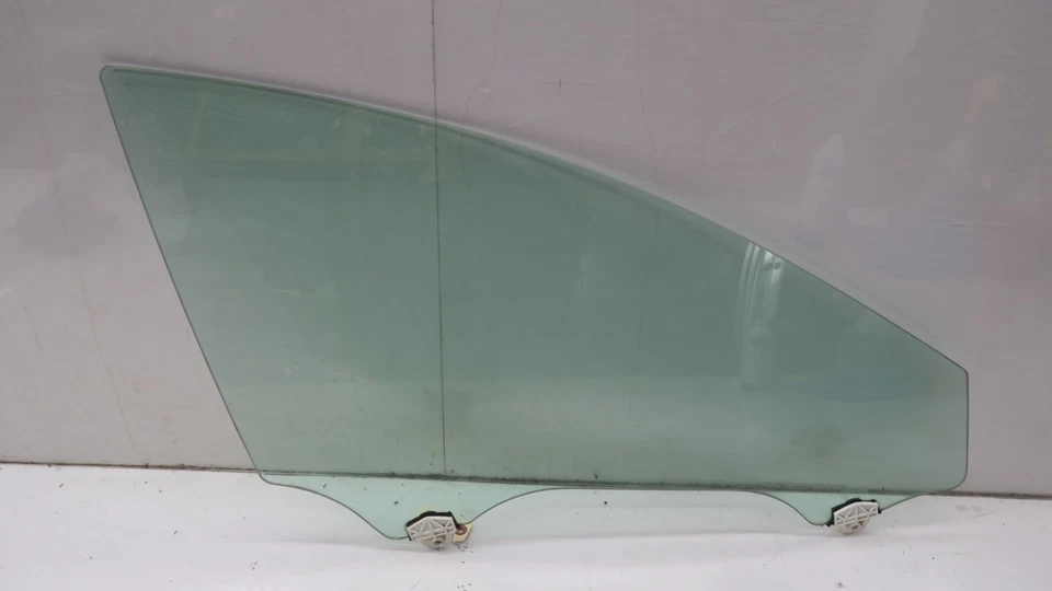 Mazda 3 2019-2024 OEM puerta delantera derecha ventana vidrio Foto 1 de 4