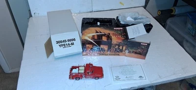 NIOB MATCHBOX MODEL OF YESTERYEAR YFE14M 1953 Ford Fire Truck MD#21 - Image 1 of 4