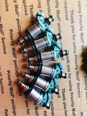 Juego de 6 inyectores de combustible Denso genuinos para Lexus GS300 Toyota Supra no turbo  Foto 1 de 2