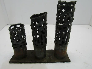 VINTAGE CAST IRON HANDMADE RARE 3 CANDLE HOLDER ONE OF A KIND UNIQUE - Picture 1 of 4