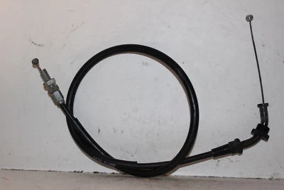 SUZUKI GSXR600 THROTTLE CABLE LINE '2' (TOC353) - Image 1 of 4