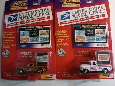 LOTE DE 2 JOHNNY LIGHTNING SERIE USPS 1960 ¡Studebaker ORO!, 1955 Chevy Cameo ig Foto 1 de 4